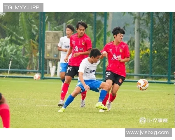 土耳其U17与斯洛伐克U17激战正酣青少年足球赛精彩回顾与分析 土耳其U17与斯洛伐克U17激战正酣青少年足球赛精彩回顾与分析