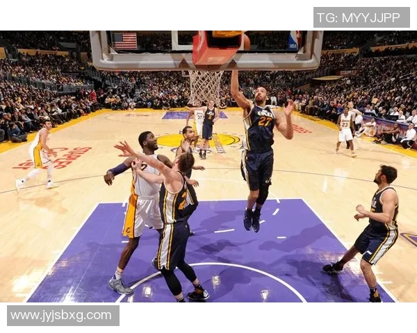 湖人对阵骑士精彩比赛中文完整版回放全程回顾与精彩瞬间分析