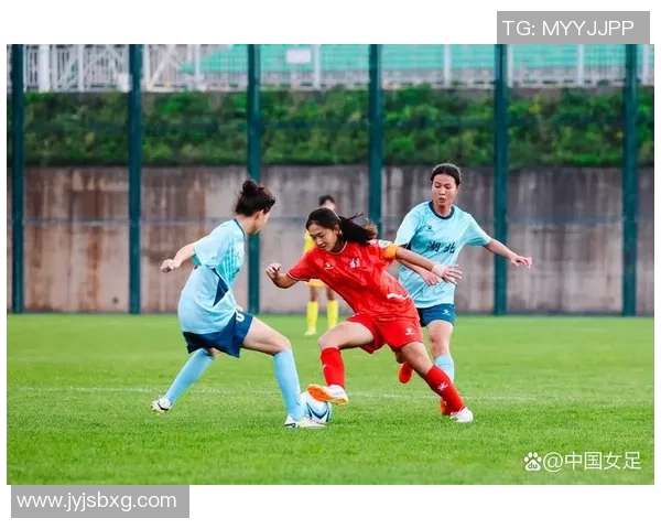 立陶宛U18青年队与大不列颠U18青年队激战精彩瞬间回顾 立陶宛U18青年队与大不列颠U18青年队激战精彩瞬间回顾